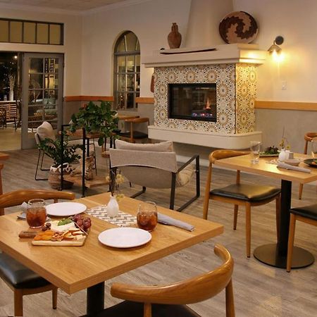 Azure Palm Hot Springs Otel Desert Hot Springs Dış mekan fotoğraf